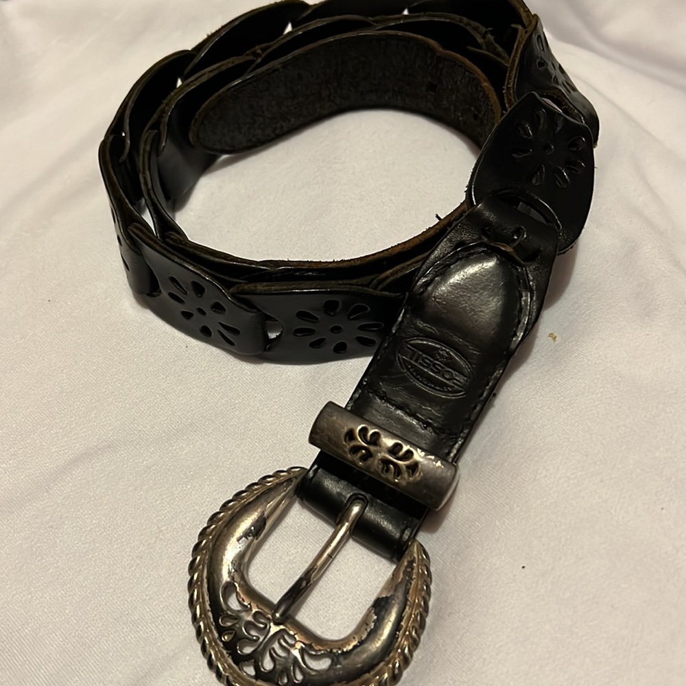Fossil Belt | Black